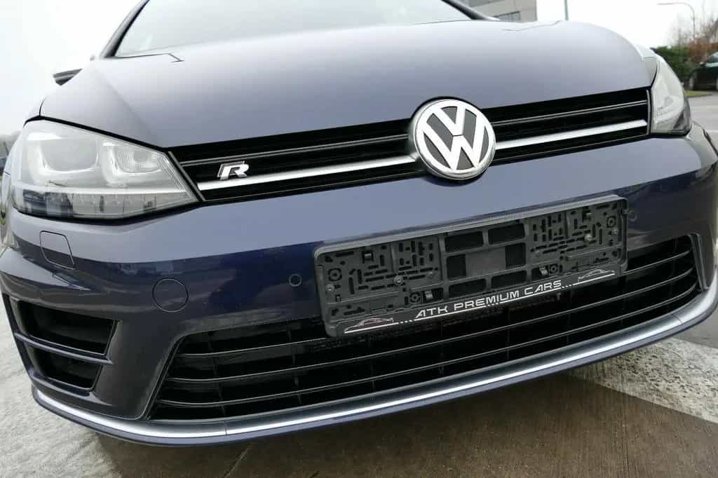 Volkswagen Golf 2.0 TSI DSG 4MOTION BMT R Variant PANO NAVI 01/2017-photo-10