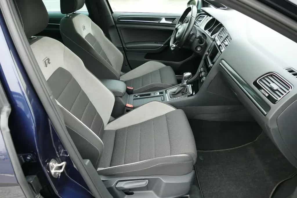 Volkswagen Golf 2.0 TSI DSG 4MOTION BMT R Variant PANO NAVI 01/2017-photo-14
