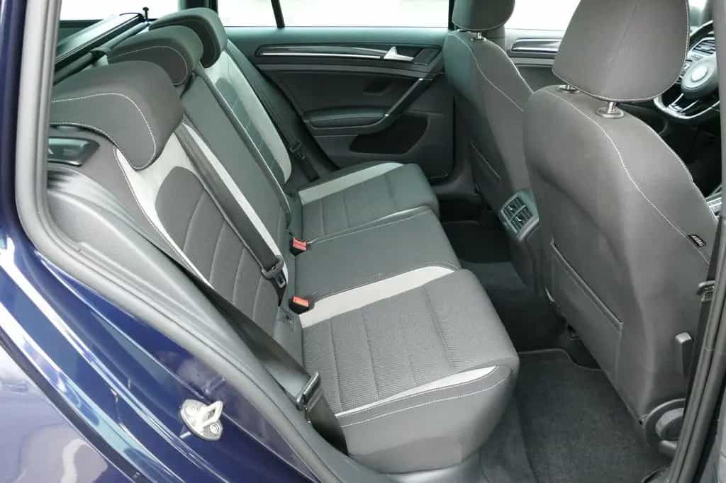 Volkswagen Golf 2.0 TSI DSG 4MOTION BMT R Variant PANO NAVI 01/2017-photo-15