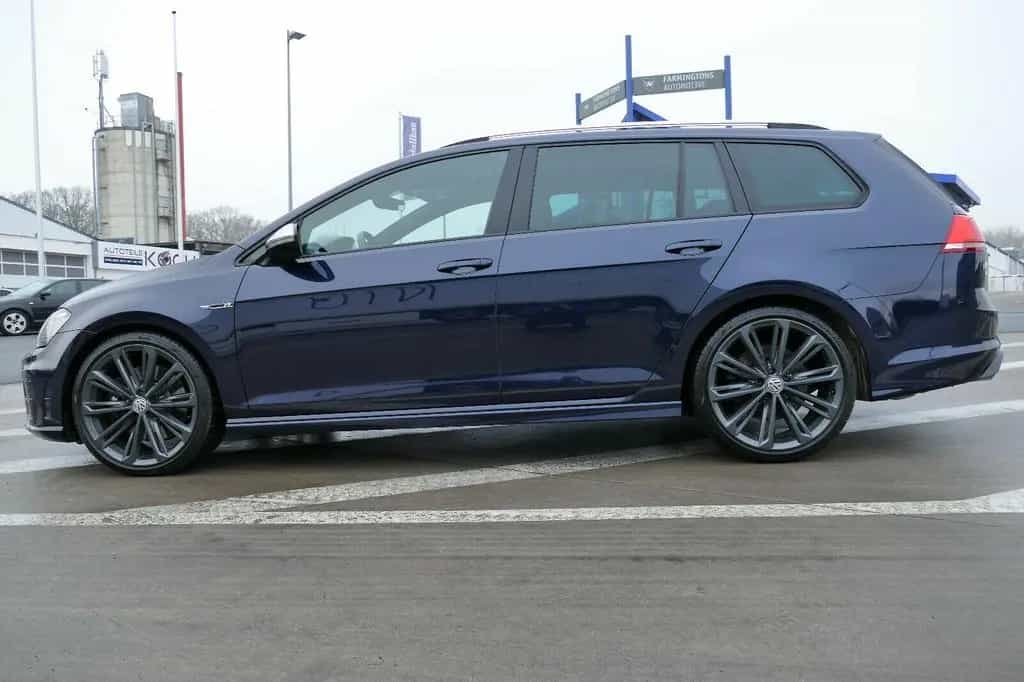 Volkswagen Golf 2.0 TSI DSG 4MOTION BMT R Variant PANO NAVI 01/2017-photo-2