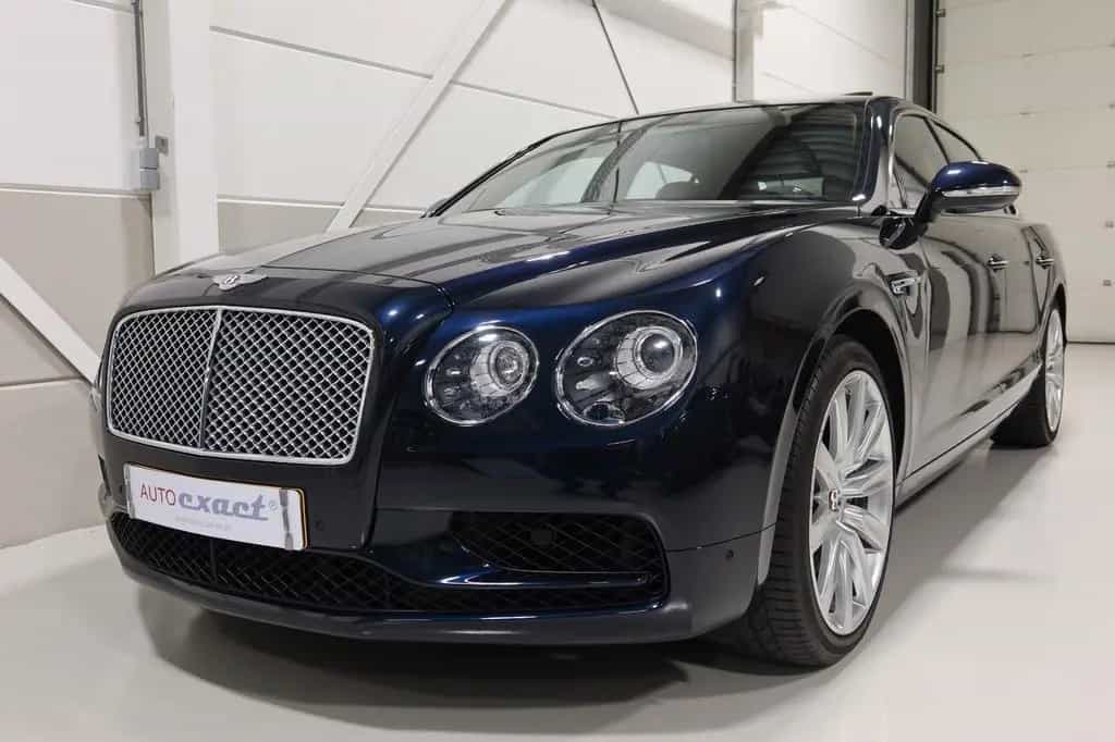 Bentley Flying Spur 4.0 V8 S 1.Hand Scheckheftgepflegt 06/2017-photo-0