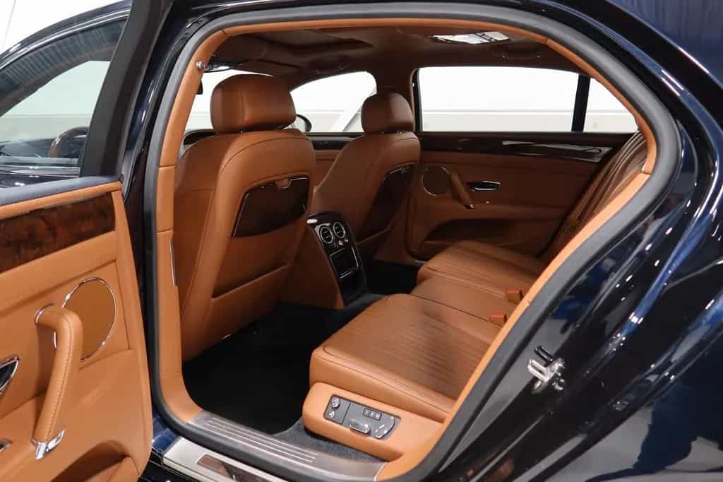 Bentley Flying Spur 4.0 V8 S 1.Hand Scheckheftgepflegt 06/2017-photo-10