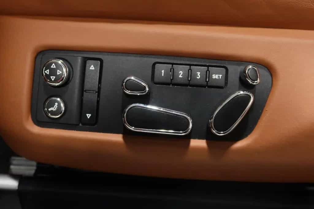 Bentley Flying Spur 4.0 V8 S 1.Hand Scheckheftgepflegt 06/2017-photo-13