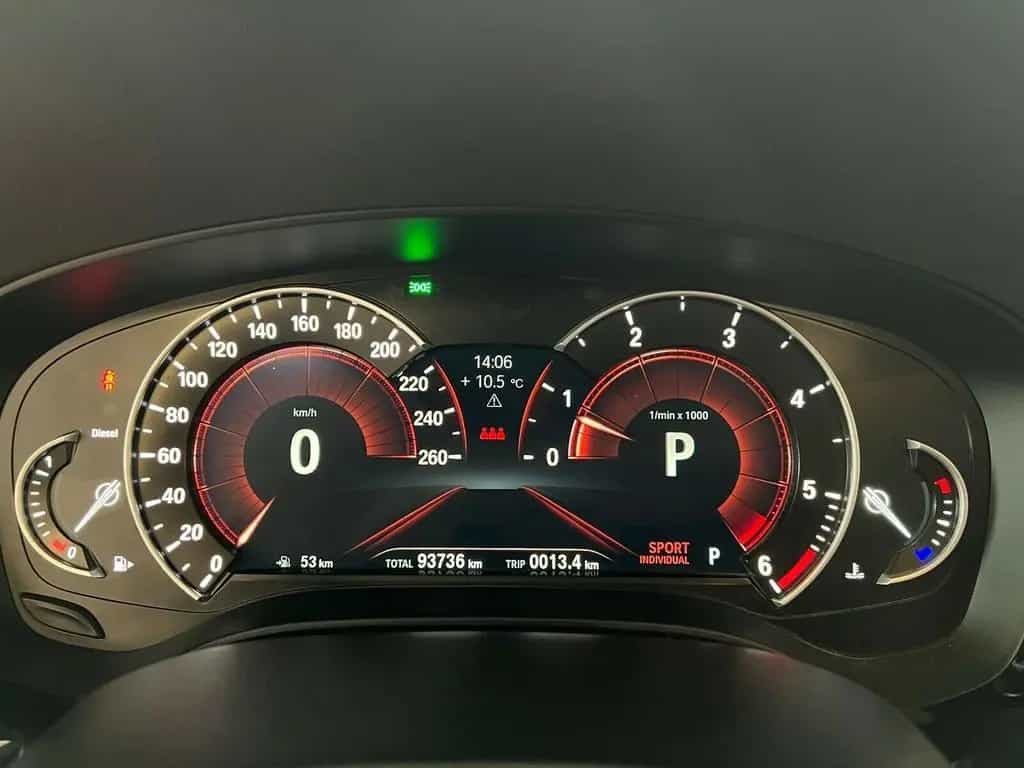 BMW 520 d Sport Line Aut. Pano LED Navi Leder Ambien 07/2018-photo-17