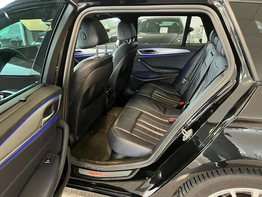 BMW 520 d Sport Line Aut. Pano LED Navi Leder Ambien 07/2018-photo-9