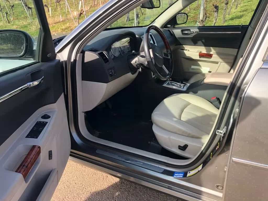 Chrysler 300C Touring 3.0 CRD Luxury nicht fahrbereit 10/2007-photo-14