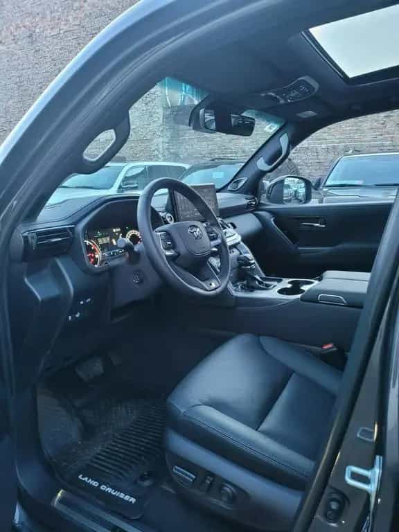 Toyota Land Cruiser LC300 GAZOO Racing+SPORT+NEU+EU+415HP+TWIN+TURBO 07/2023-photo-12