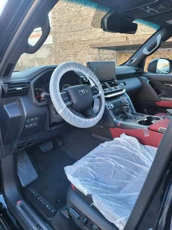 Toyota Land Cruiser LC300 GAZOO Racing+SPORT+NEU+415HP+TWIN+TURBO 07/2023-photo-11