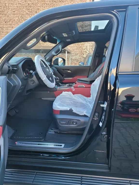 Toyota Land Cruiser LC300 GAZOO Racing+SPORT+NEU+415HP+TWIN+TURBO 07/2023-photo-8