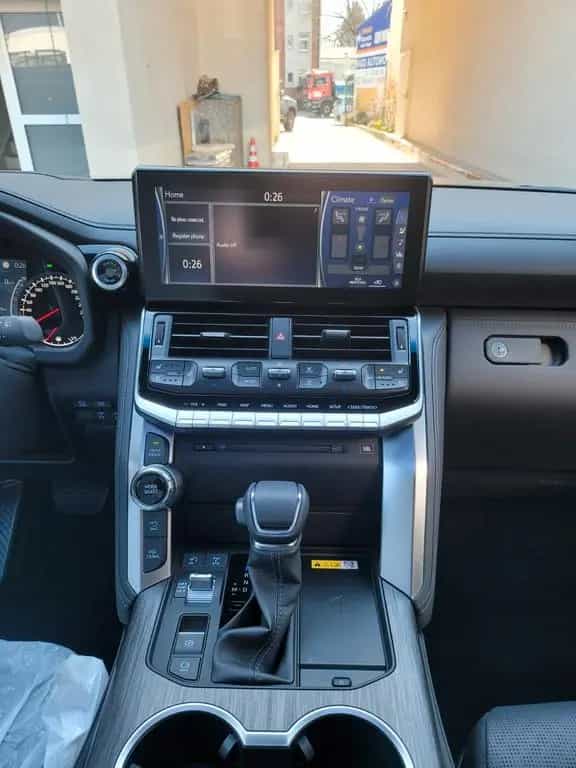 Toyota Land Cruiser LC300 GAZOORacingSPORT+NEU+EUreg+415HP+TwinTurbo 07/2023-photo-13