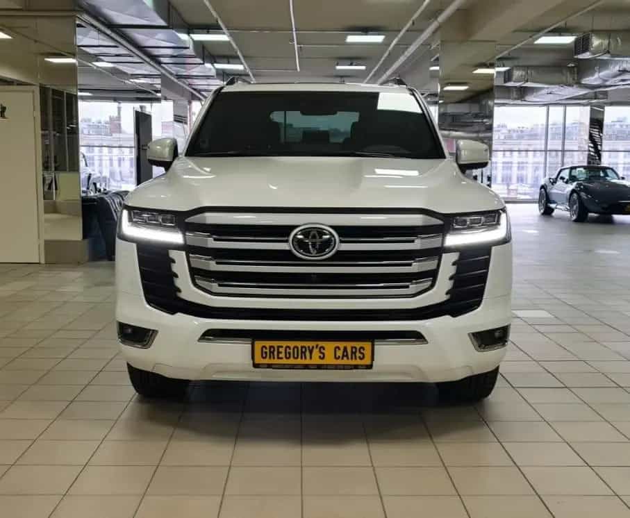 Toyota Land Cruiser LC300 GAZOORacingSPORT+NEU+EUreg+415HP+TwinTurbo 07/2023-photo-21