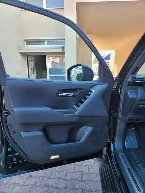 Toyota Land Cruiser LC300 GAZOORacingSPORT+NEU+EUreg+415HP+TwinTurbo 07/2023-photo-8