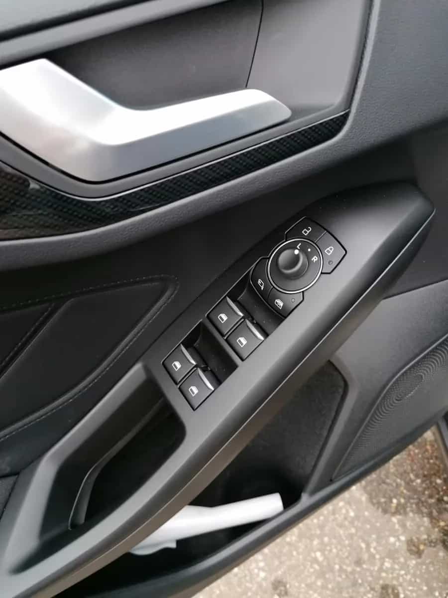 Ford Focus 12/2022-photo-12