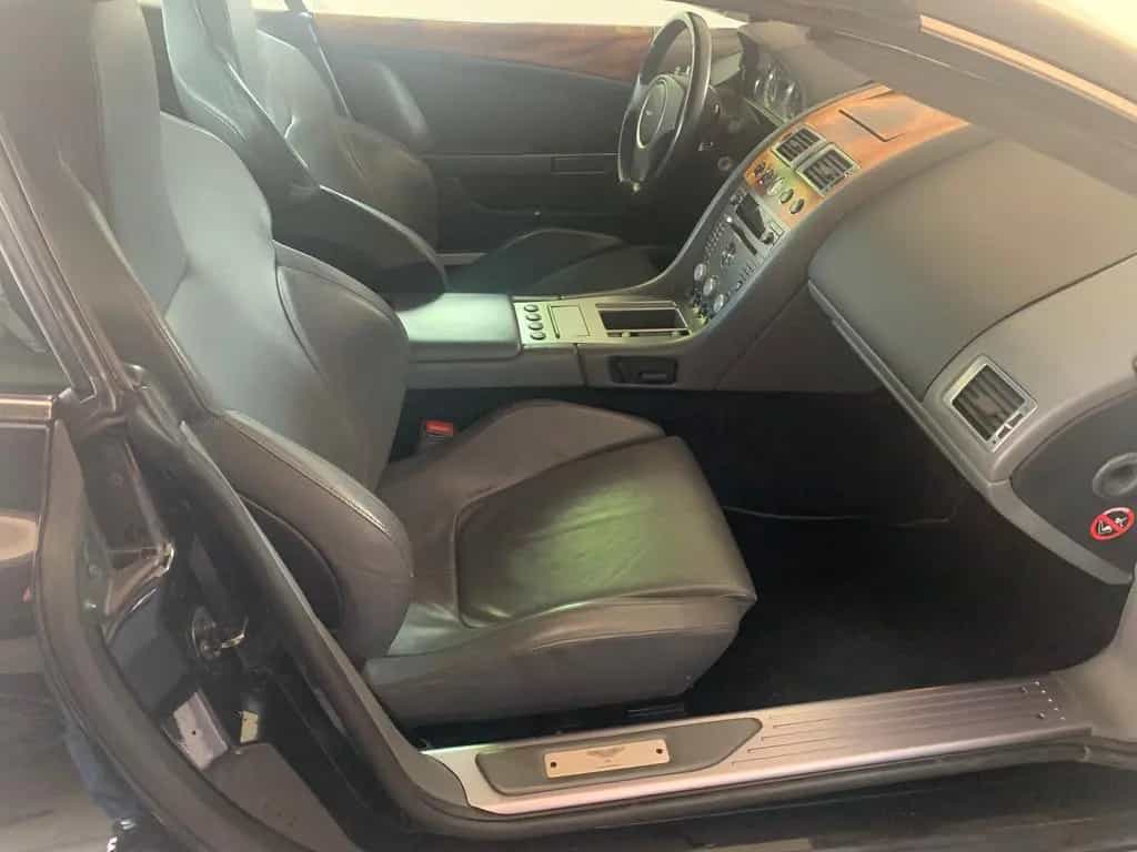 Aston Martin DB9 Volante 5.9 06/2006-photo-11