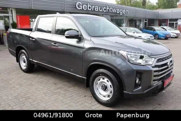 Ssangyong MUSSO Grand MUSSO  DK 2,2 Crystal 4x4 Kamera null-photo-8