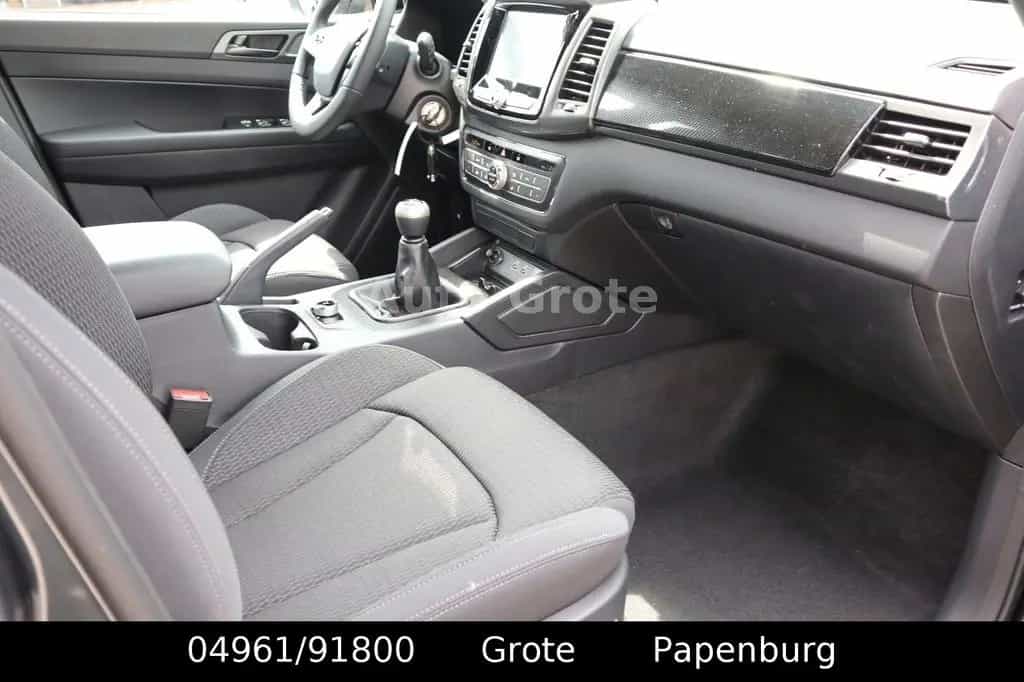 Ssangyong MUSSO Grand MUSSO  DK 2,2  Quartz 4x4 Digitales Tacho null-photo-14