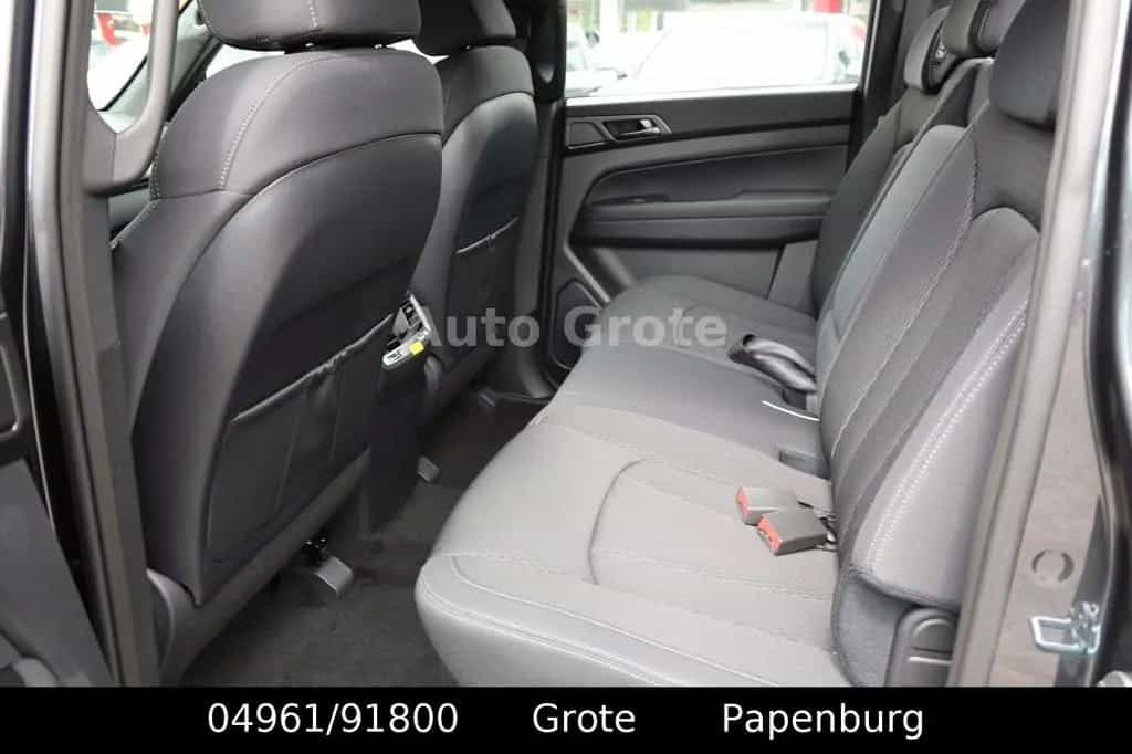 Ssangyong MUSSO Grand MUSSO  DK 2,2  Quartz 4x4 Digitales Tacho null-photo-15