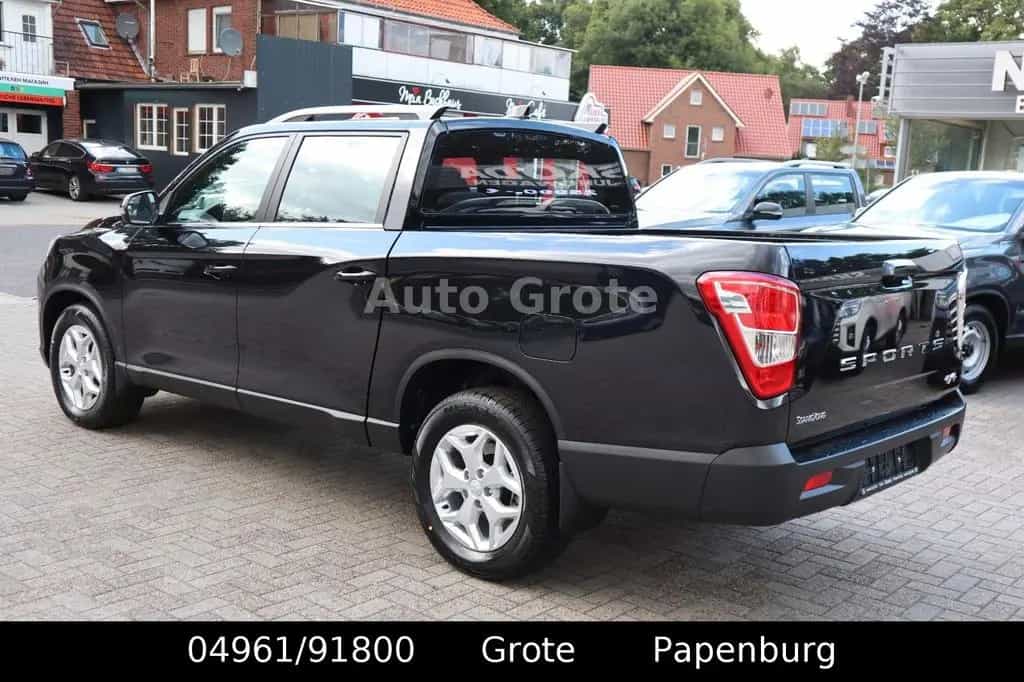 Ssangyong MUSSO Grand MUSSO DK 2,2  AT Quartz 4x4 Digital Tacho null-photo-4