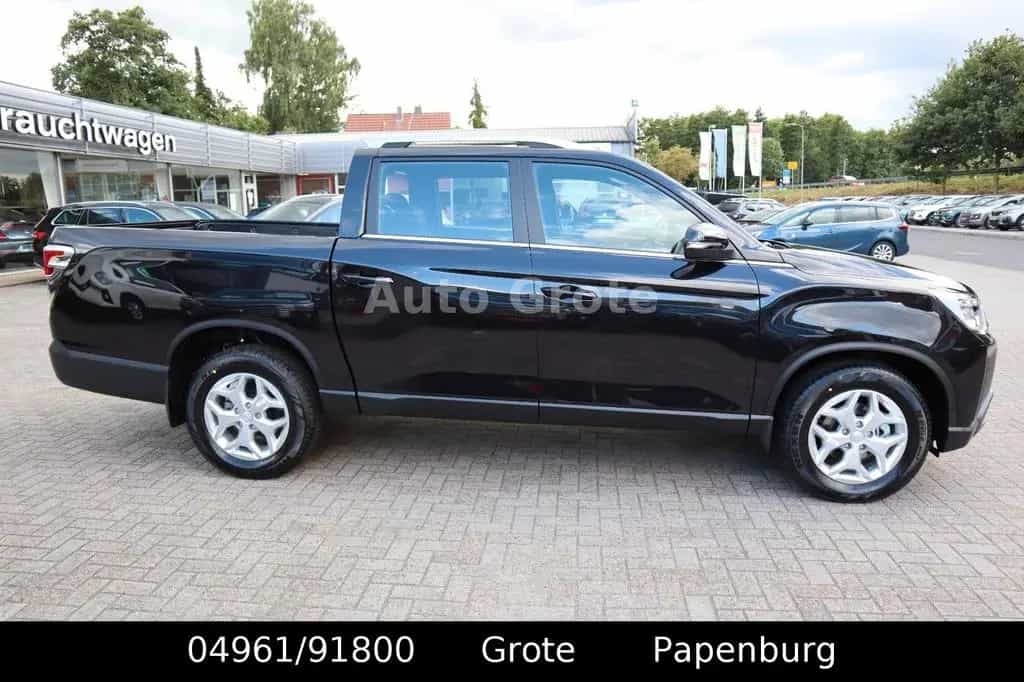 Ssangyong MUSSO Grand MUSSO DK 2,2  AT Quartz 4x4 Digital Tacho null-photo-8