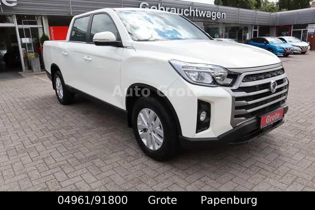 Ssangyong MUSSO Grand MUSSO  DK 2,2  Quartz 4x4 Digitales Tacho null-photo-8