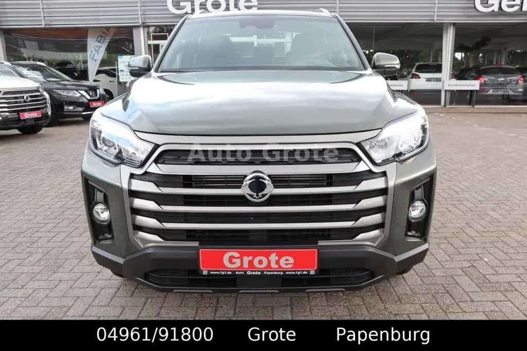 Ssangyong MUSSO Grand MUSSO DK 2,2  AT Quartz 4x4 Digital Tacho null-photo-1
