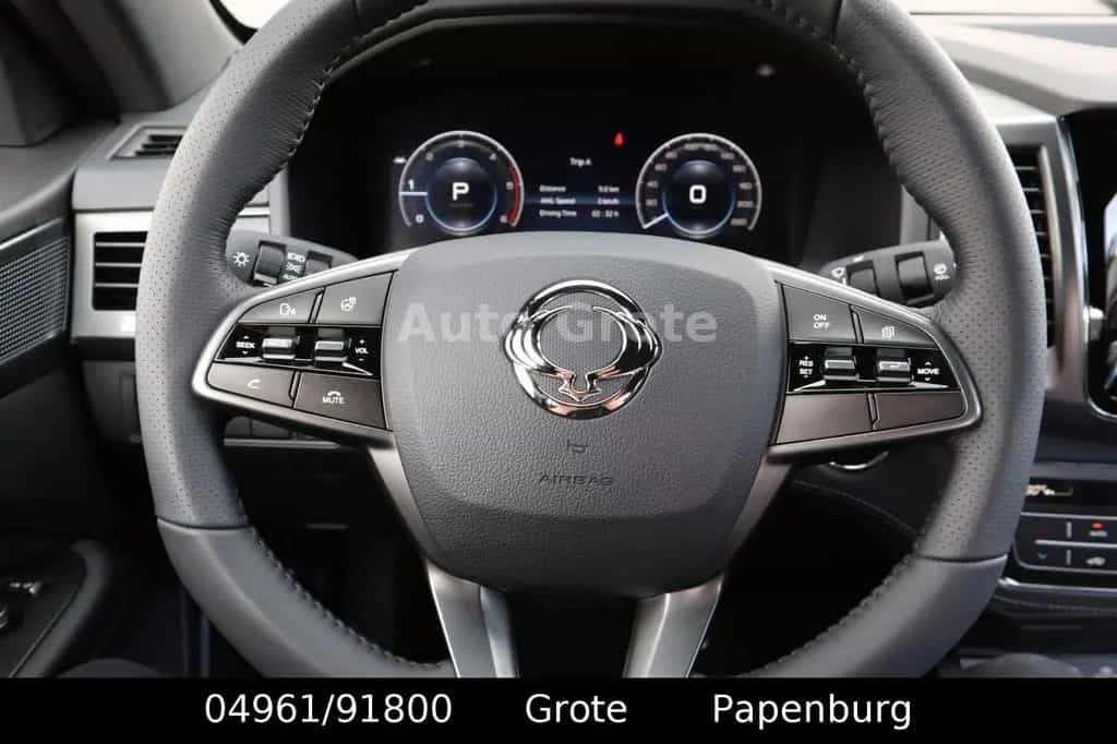 Ssangyong MUSSO Grand MUSSO DK 2,2  AT Quartz 4x4 Digital Tacho null-photo-10