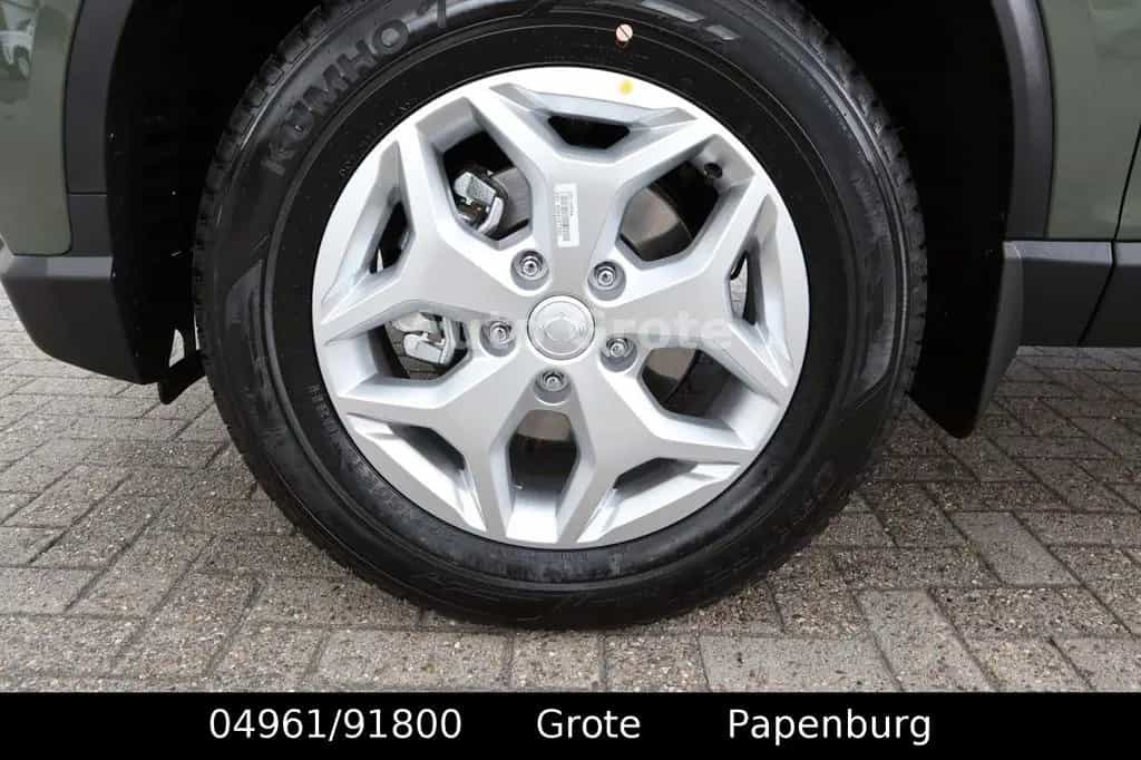 Ssangyong MUSSO Grand MUSSO DK 2,2  AT Quartz 4x4 Digital Tacho null-photo-2