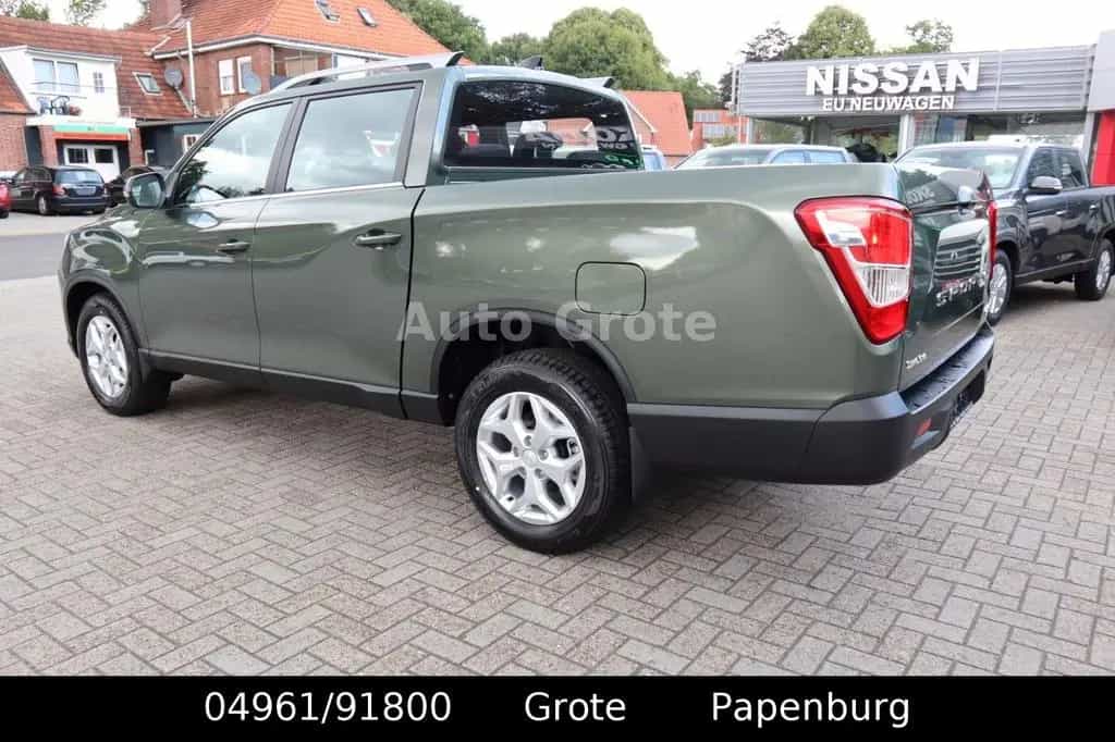 Ssangyong MUSSO Grand MUSSO DK 2,2  AT Quartz 4x4 Digital Tacho null-photo-5