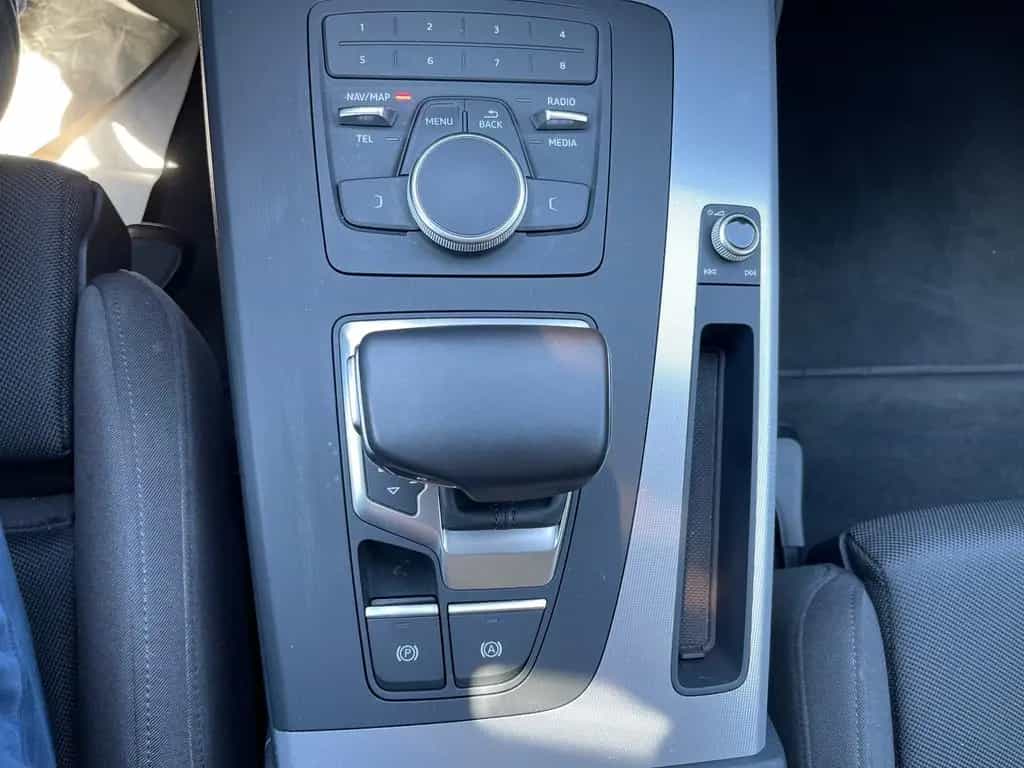 Audi Q5 quattro sport/Bi-Xenon/Navi/Euro 6 06/2017-photo-14