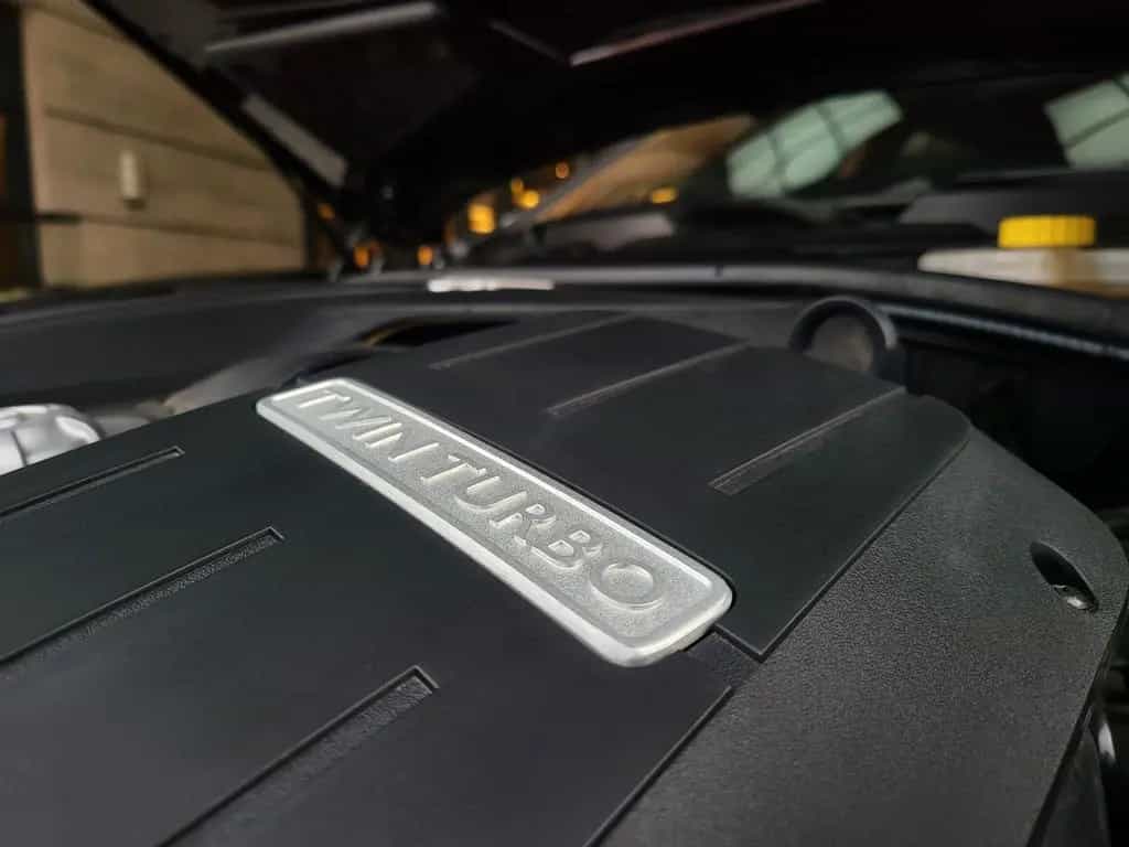 Bentley Flying Spur V8S=528PS+NEW+VOLL+MASSAGE+RARE null-photo-38