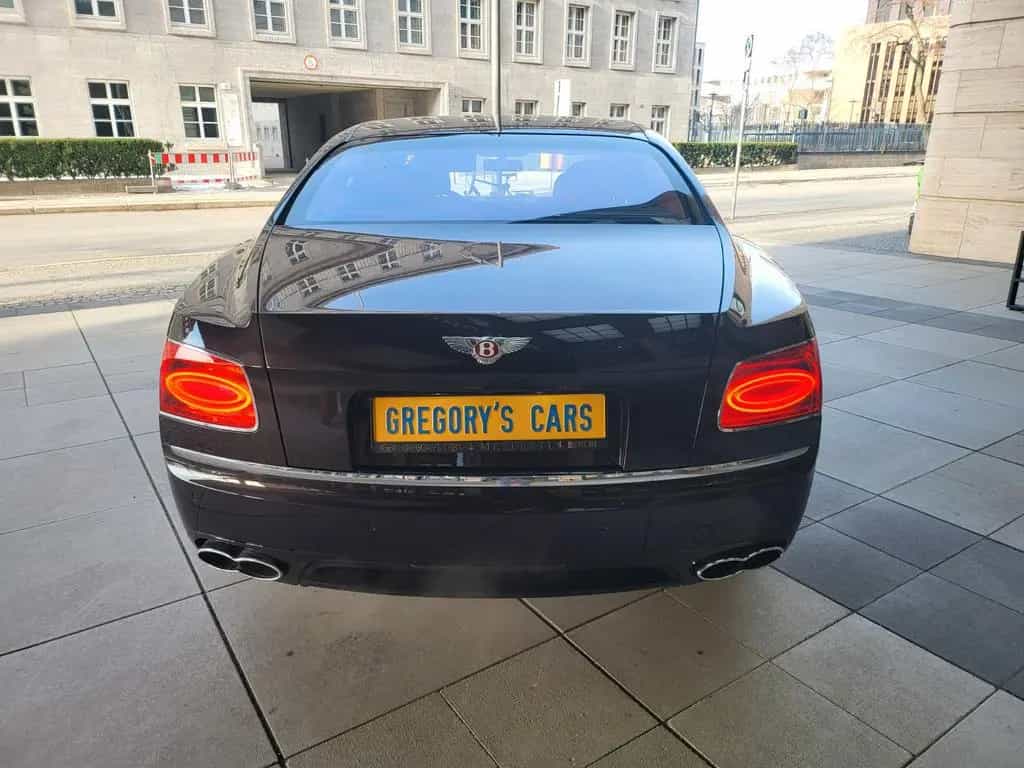 Bentley Flying Spur V8S=528PS+NEW+VOLL+MASSAGE+RARE null-photo-4