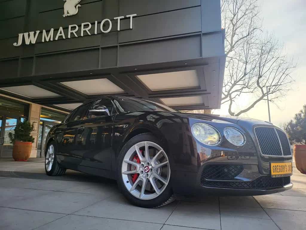 Bentley Flying Spur V8S=528PS+NEW+VOLL+MASSAGE+RARE null-photo-7