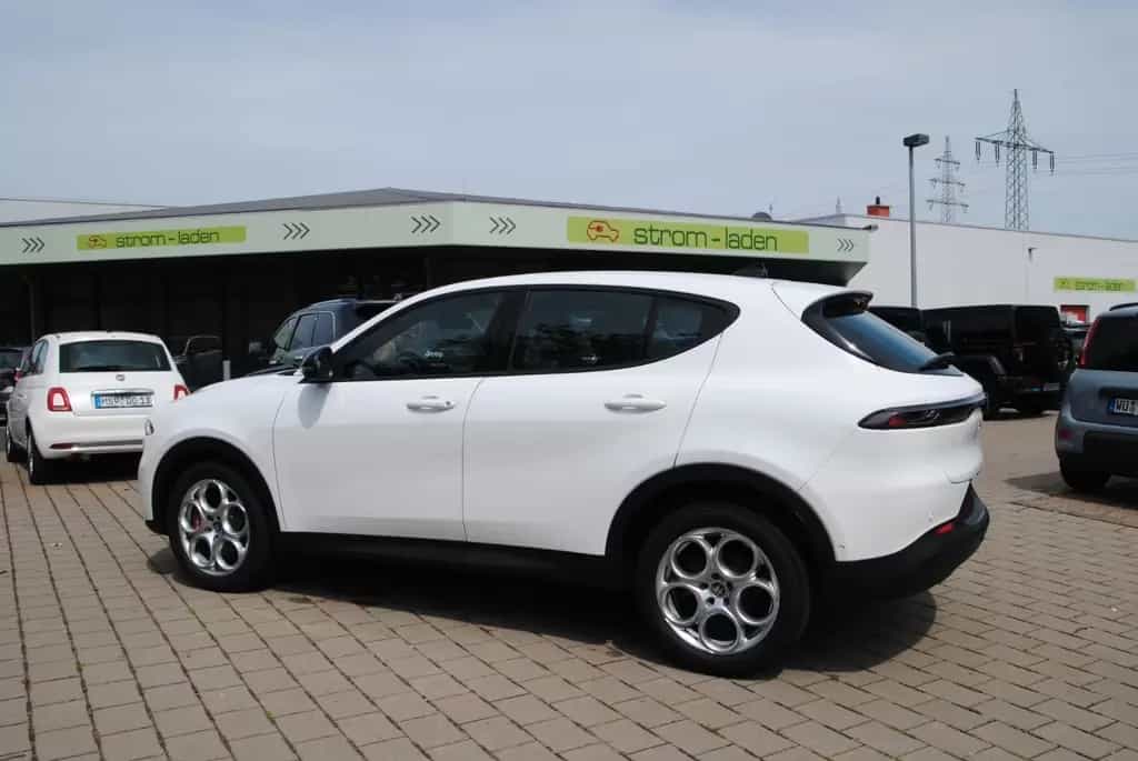 Alfa Romeo Tonale Sprint 1.6 VGT-D Premium-Paket LED RFK 04/2025-photo-1