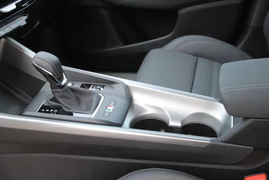 Alfa Romeo Tonale Sprint 1.6 VGT-D Premium-Paket LED RFK 04/2025-photo-15