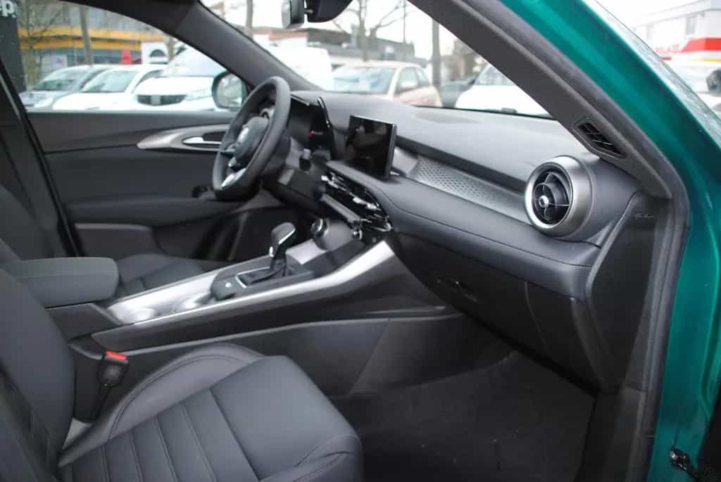 Alfa Romeo Tonale Sprint 1.6 VGT-D Premium-Paket LED RFK 06/2024-photo-14