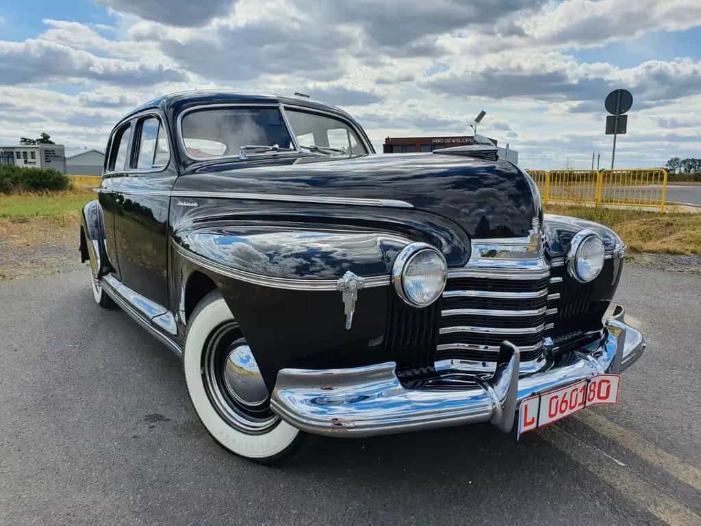 Oldsmobile Other Dynamic 4-door sedan Series 76,Automatik,YouTube 01/1941-photo-0