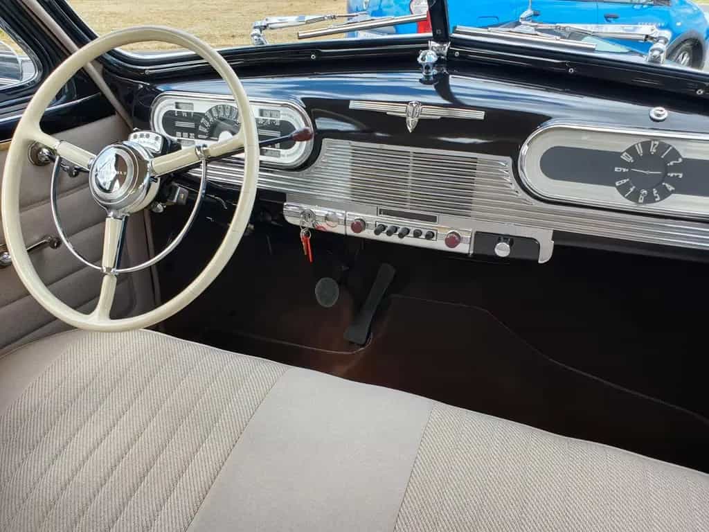 Oldsmobile Other Dynamic 4-door sedan Series 76,Automatik,YouTube 01/1941-photo-11