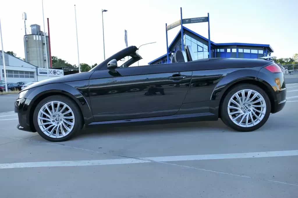 Audi TT Roadster 2.0 TFSI AUS 2.HAND TEMPOMAT XENON 04/2015-photo-2