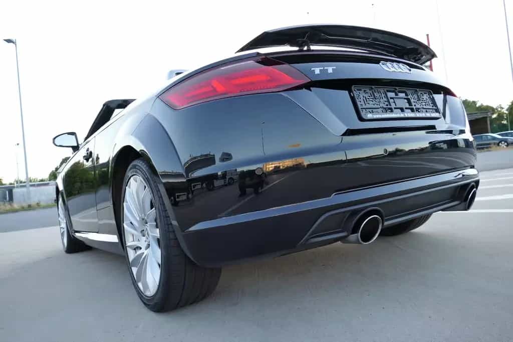 Audi TT Roadster 2.0 TFSI AUS 2.HAND TEMPOMAT XENON 04/2015-photo-4