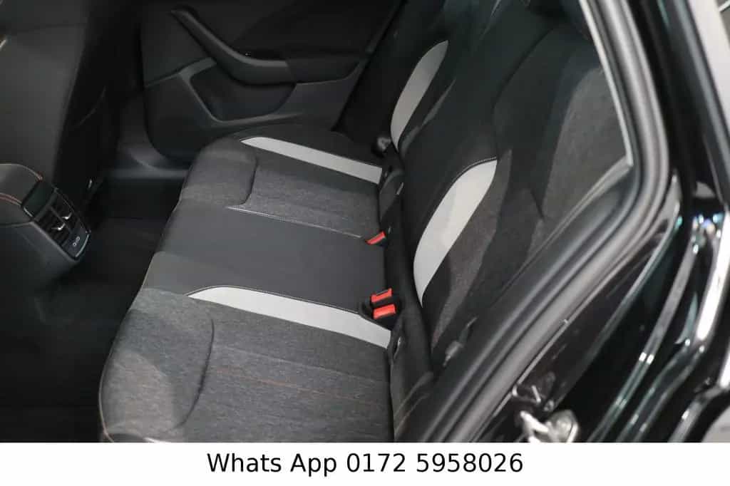 Skoda Kamiq 1.0 TSI 81kW Style*AHZV*LED*NaviübAPP*PDC 11/2021-photo-16