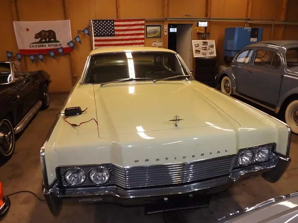 Lincoln Continental Coupe   H-KENNZEICHEN 08/1966-photo-4