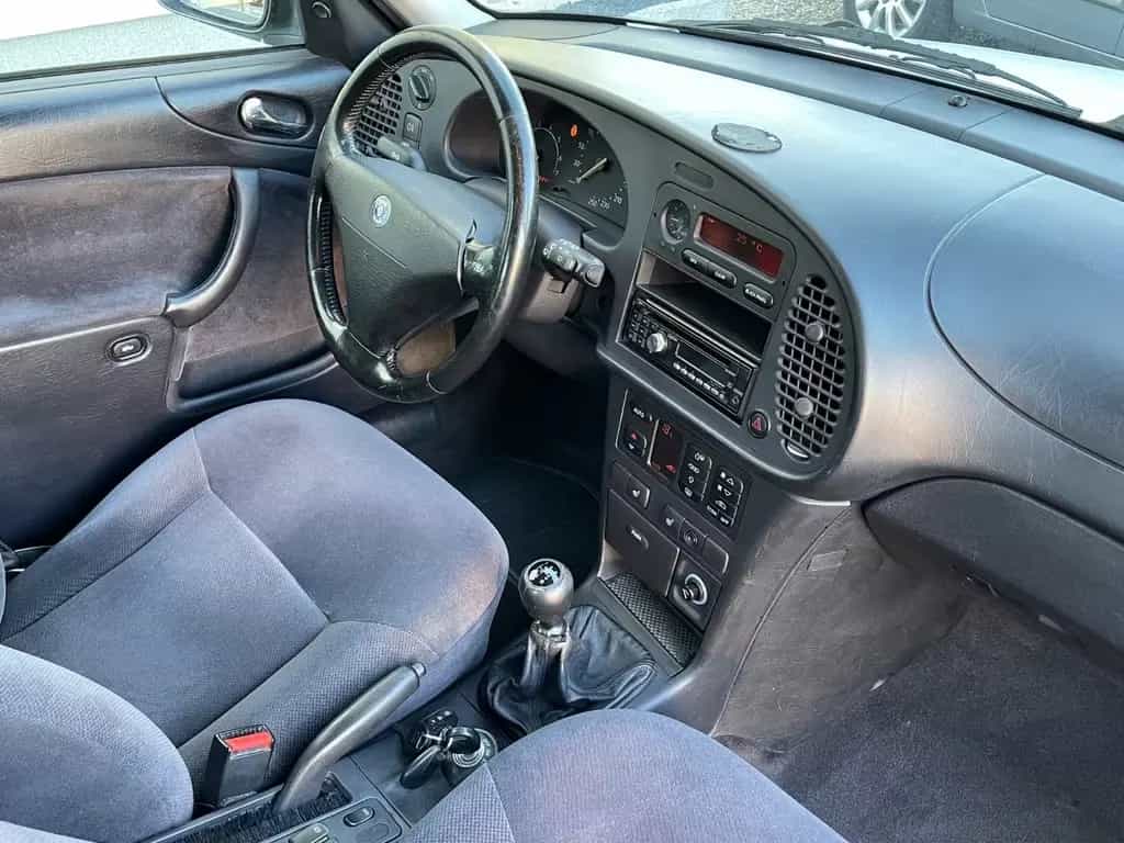 Saab 900 2.0i S Talladega 05/1997-photo-6