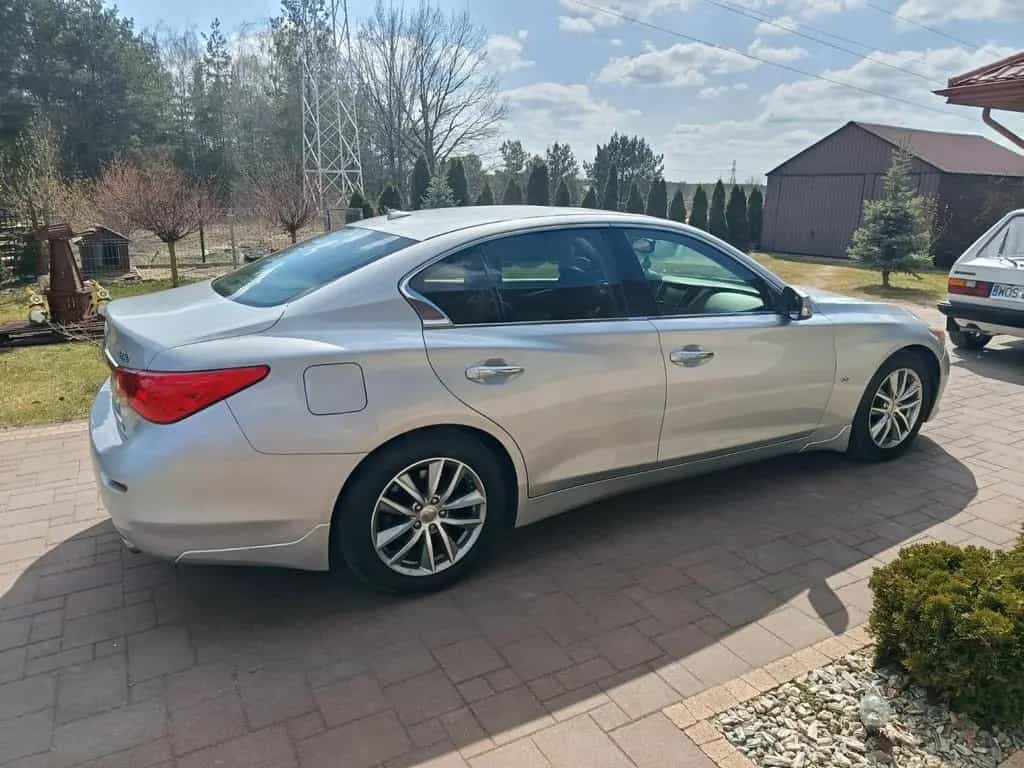 Infiniti Q50 3.7 V6 Premium 01/2015-photo-3