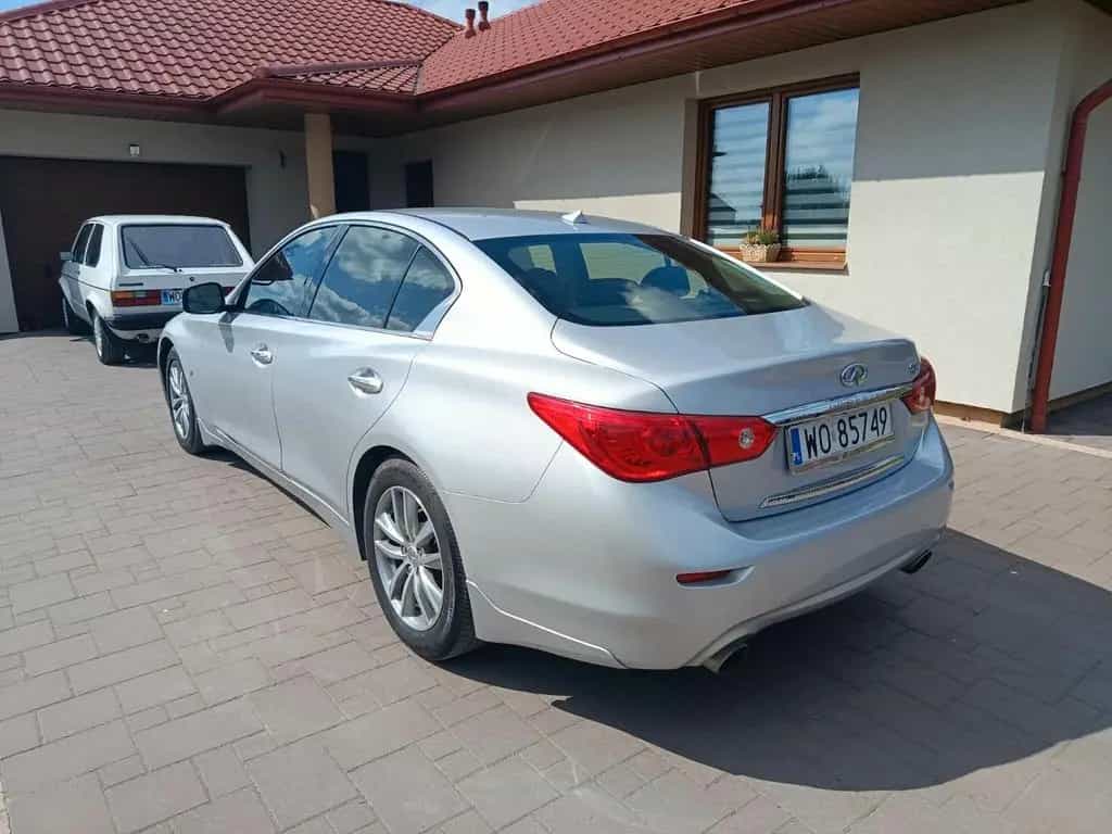 Infiniti Q50 3.7 V6 Premium 01/2015-photo-4