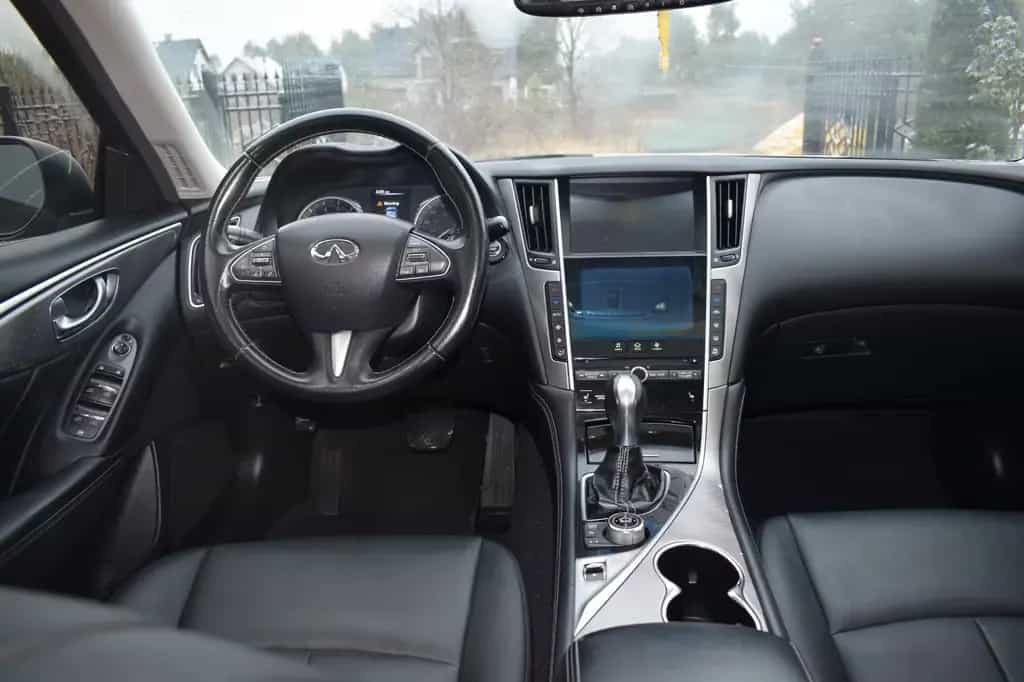 Infiniti Q50 3.7 V6 Premium 01/2015-photo-8