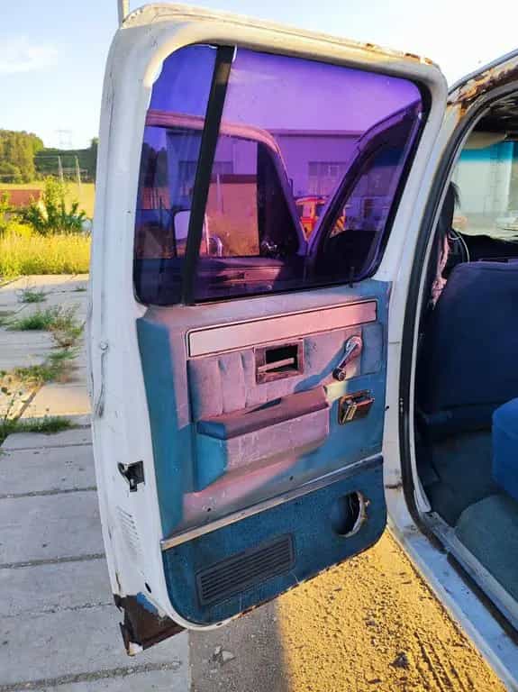 Chevrolet C30 Silverado Camper Special 7.4L V8 01/1982-photo-9