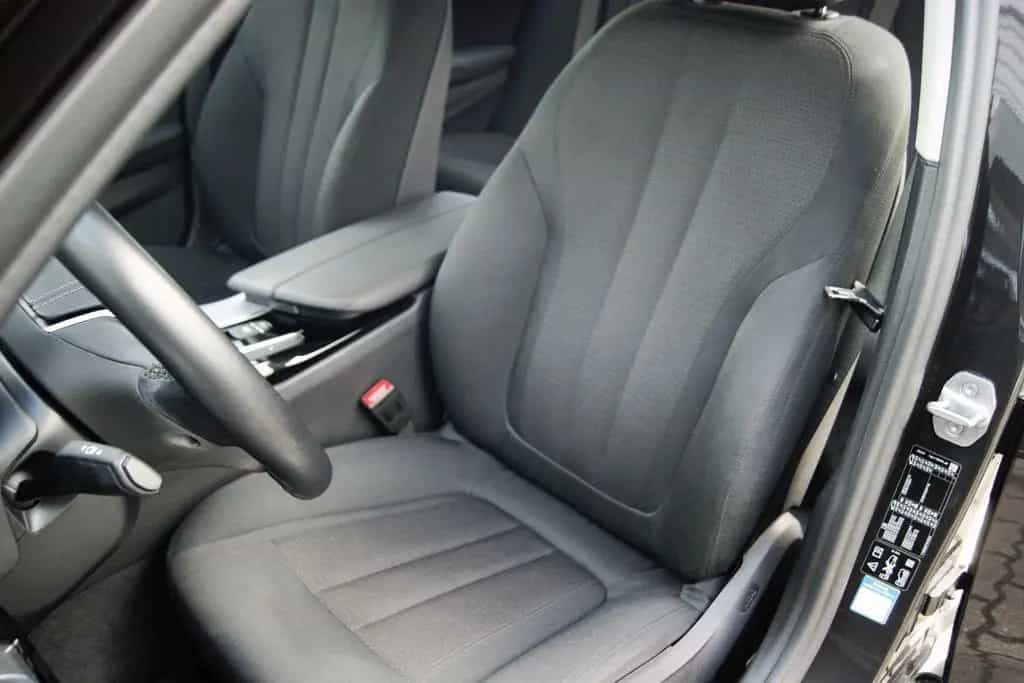BMW 5 Series 520d xDrive TOUR*AUTOM*1.HD*PANO*KAM*HEAD-UP*PAR 06/2019-photo-13