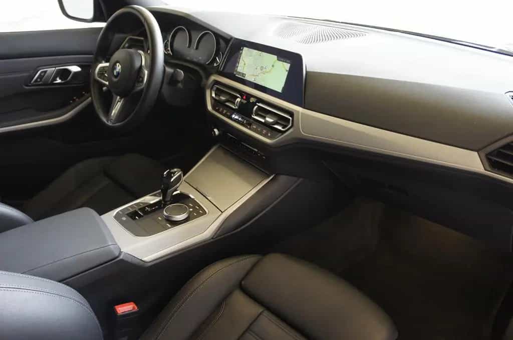 BMW 320 d xDrive"M SPORTPAKET LAS.NAVI-XE.1.Hd" 06/2021-photo-17