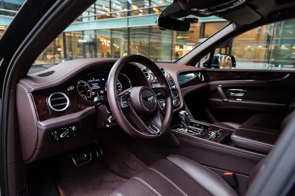 Bentley Bentayga 4.0 V8 Diesel 4WD Autom. 03/2018-photo-7