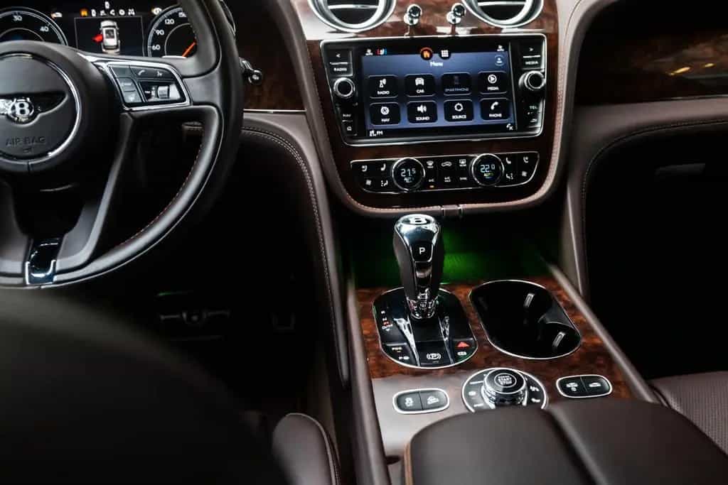 Bentley Bentayga 4.0 V8 Diesel 4WD Autom. 03/2018-photo-9